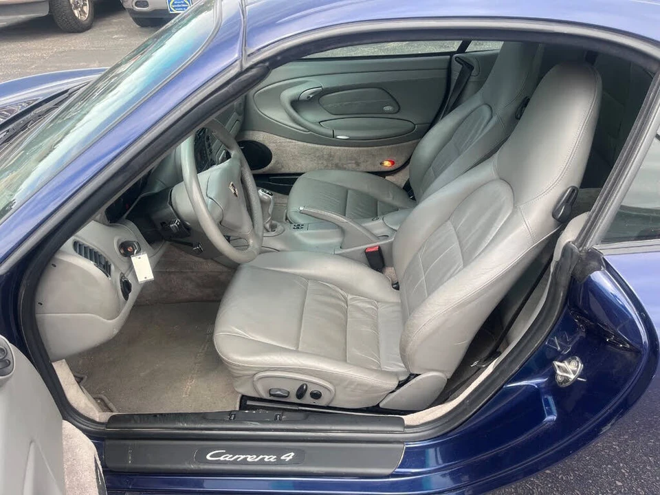 2003 Porsche 996 Carrera 4 - Image 10 of 23