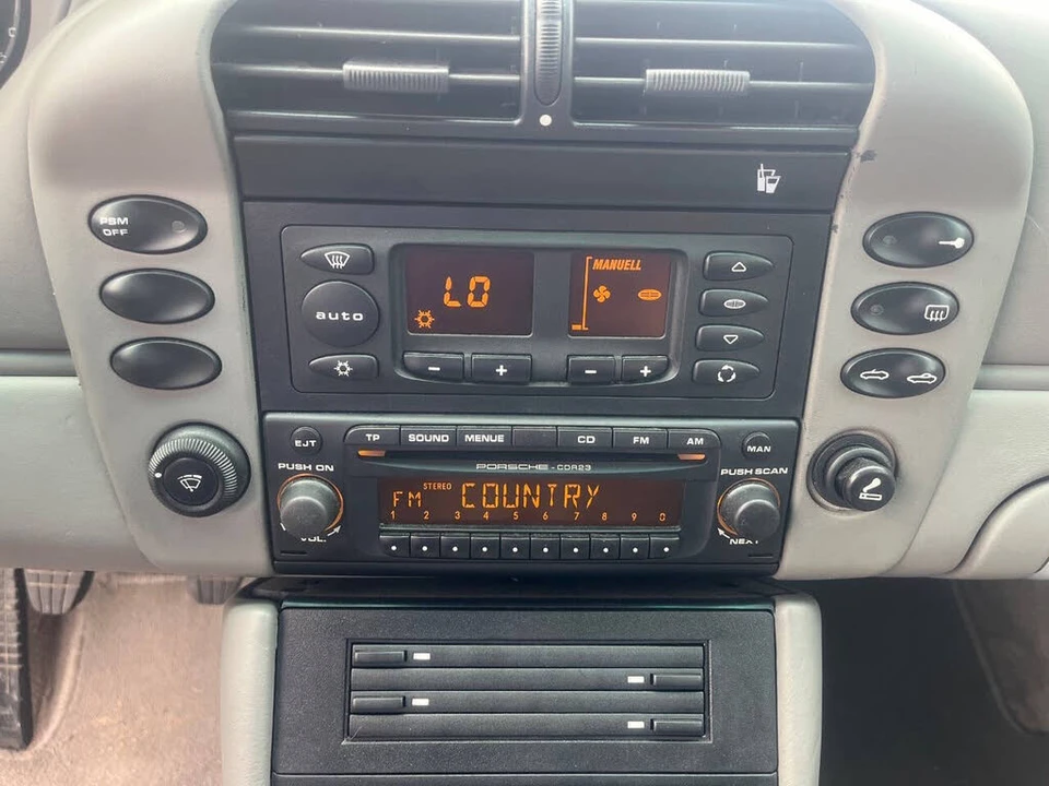 2003 Porsche 996 Carrera 4 - Image 15 of 23