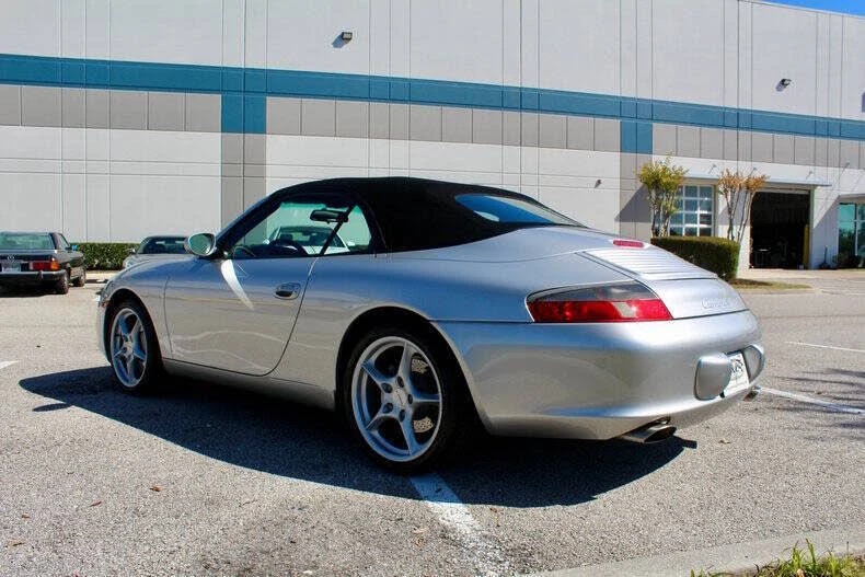 2003 Porsche 996 Carrera 4 - Image 12 of 31