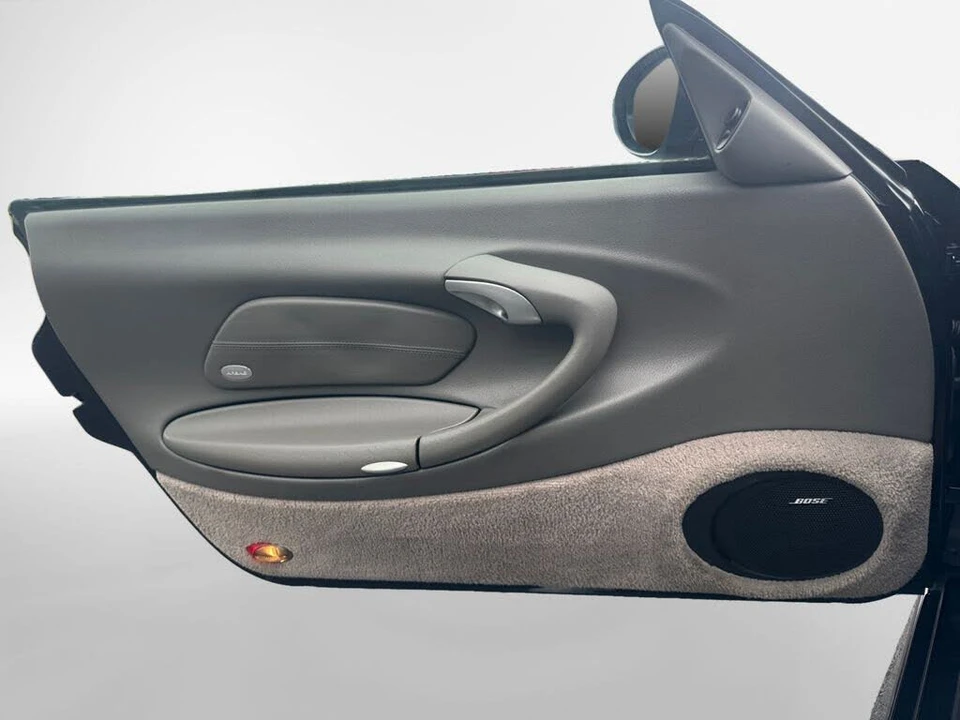 2003 Porsche 996 Carrera 4 - Image 14 of 19