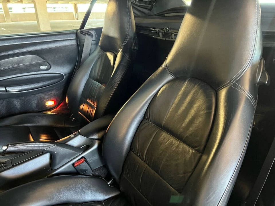 2003 Porsche 996 Carrera 4 - Image 15 of 30