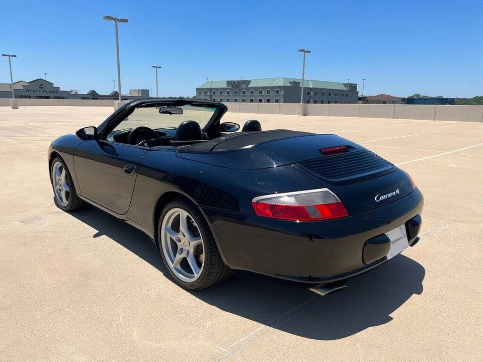 2003 Porsche 996 Carrera 4 - Image 7 of 30