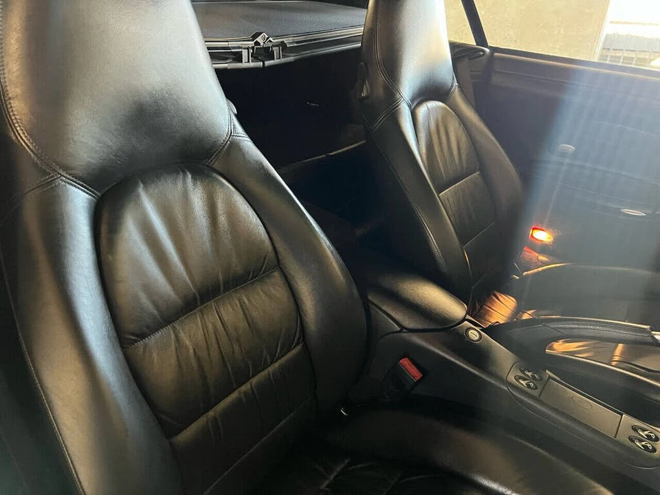 2003 Porsche 996 Carrera 4 - Image 19 of 30