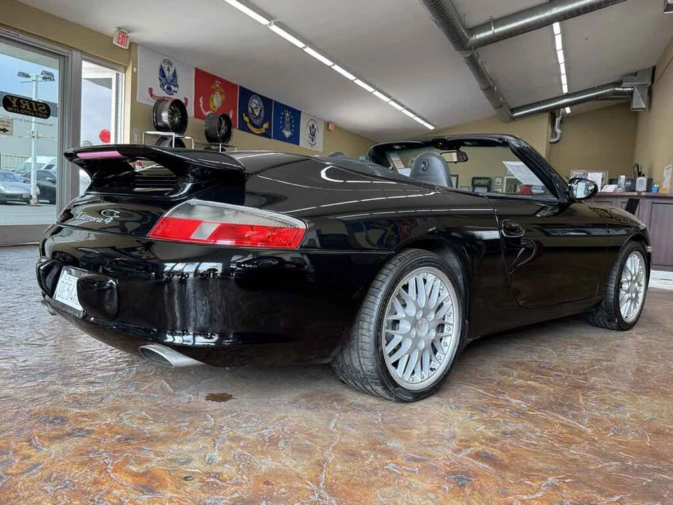 2003 Porsche 996 Carrera 4 - Image 11 of 26