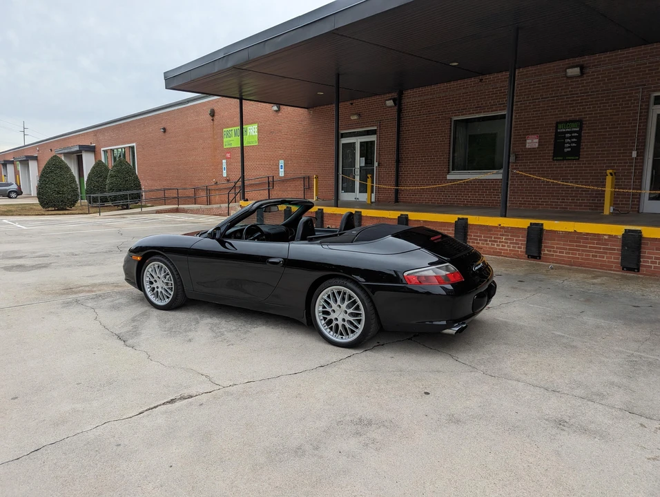 2003 Porsche 996 Carrera 4 - Image 15 of 31
