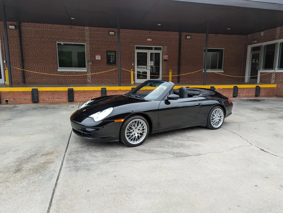 2003 Porsche 996 Carrera 4 - Image 10 of 31