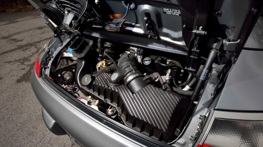 2003 Porsche 996 Carrera 4 - Image 7 of 12