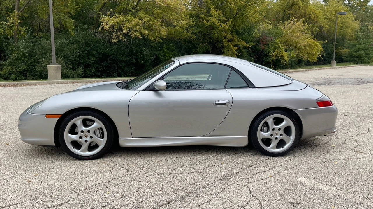 2003 Porsche 996 Carrera 4 - Image 18 of 19