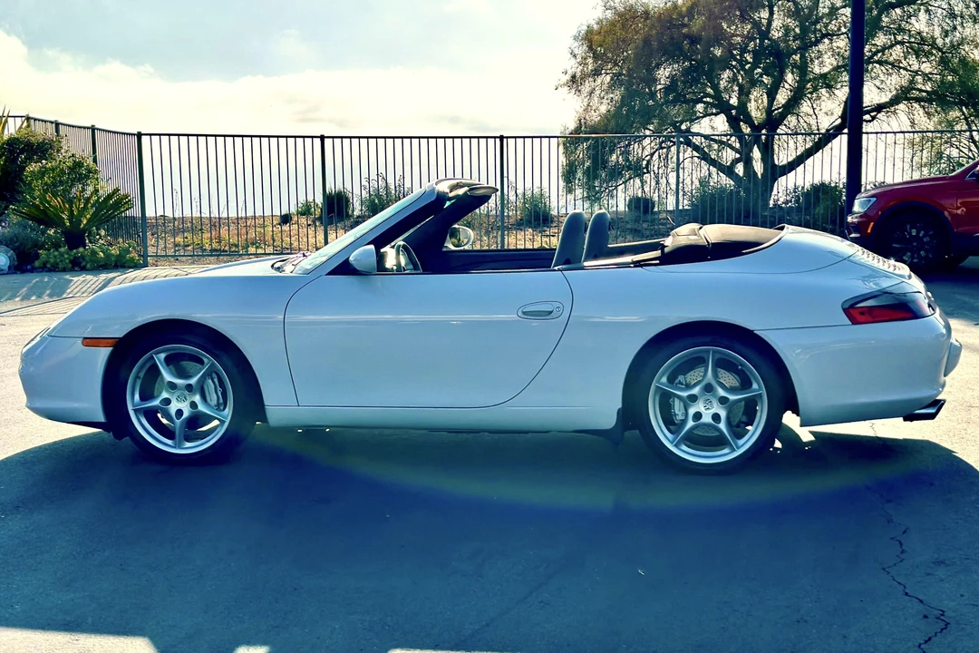 2003 Porsche 996 Carrera 4 - Image 3 of 31