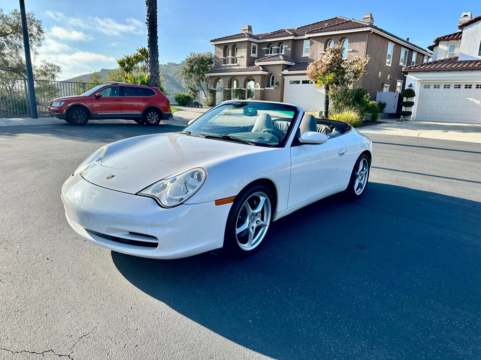 2003 Porsche 996 Carrera 4 - Image 6 of 31