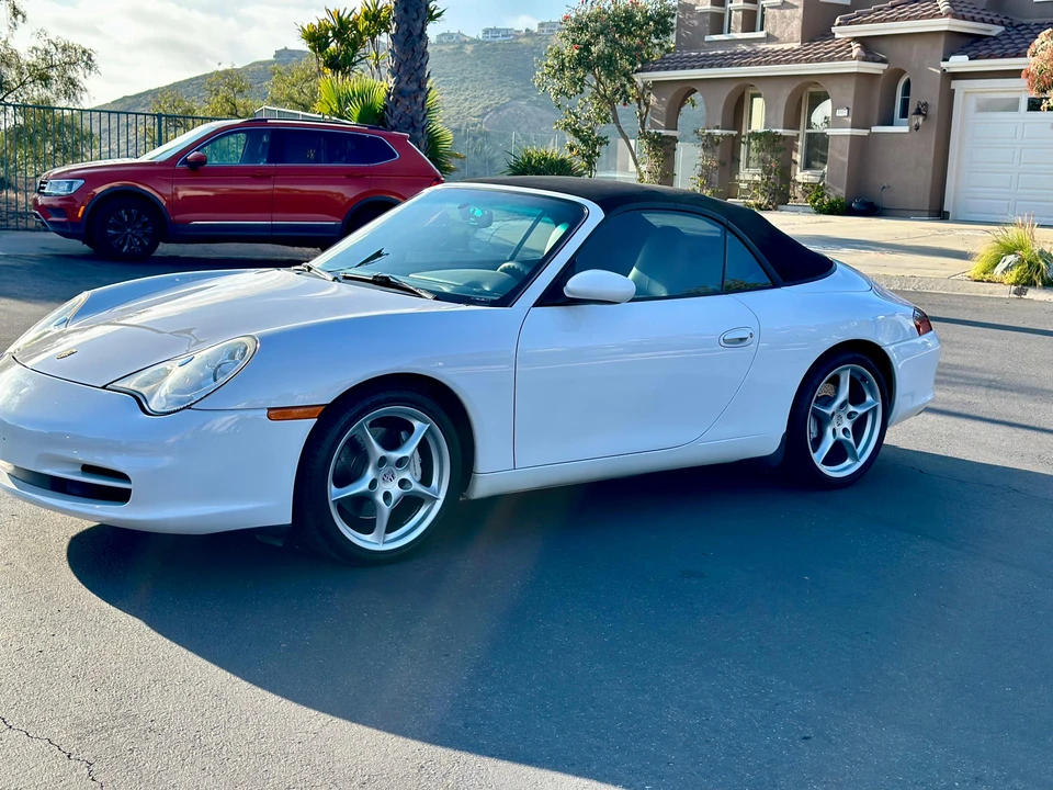 2003 Porsche 996 Carrera 4 - Image 8 of 31