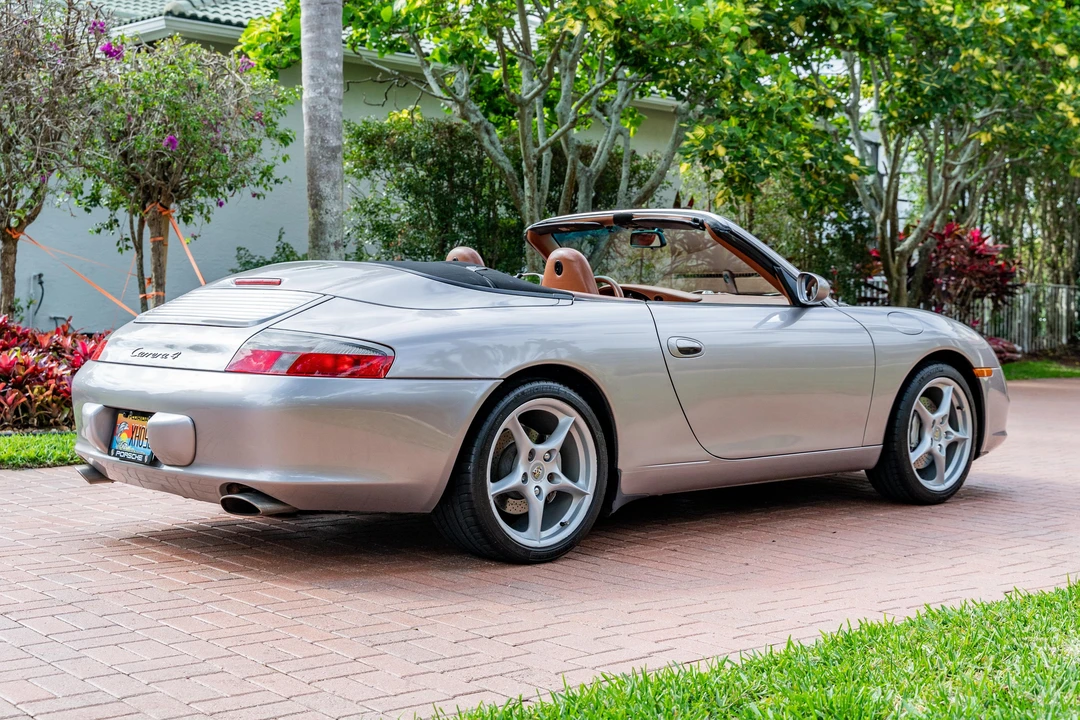 2003 Porsche 996 Carrera - Image 11 of 31