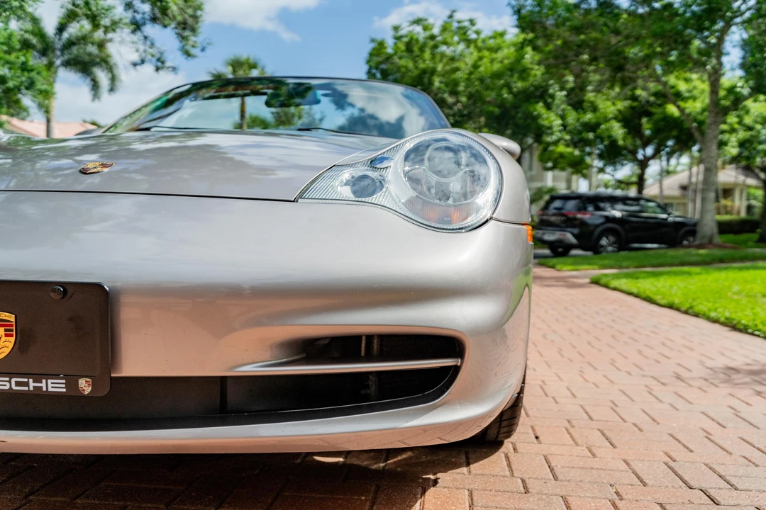 2003 Porsche 996 Carrera - Image 19 of 31