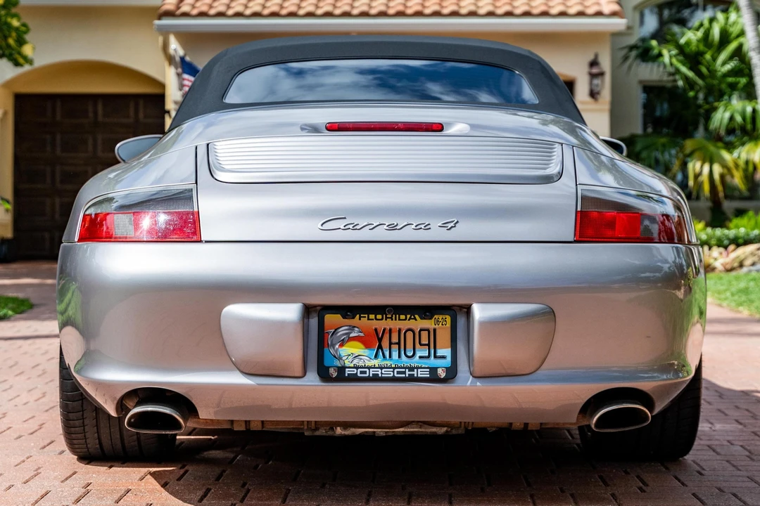 2003 Porsche 996 Carrera - Image 5 of 31