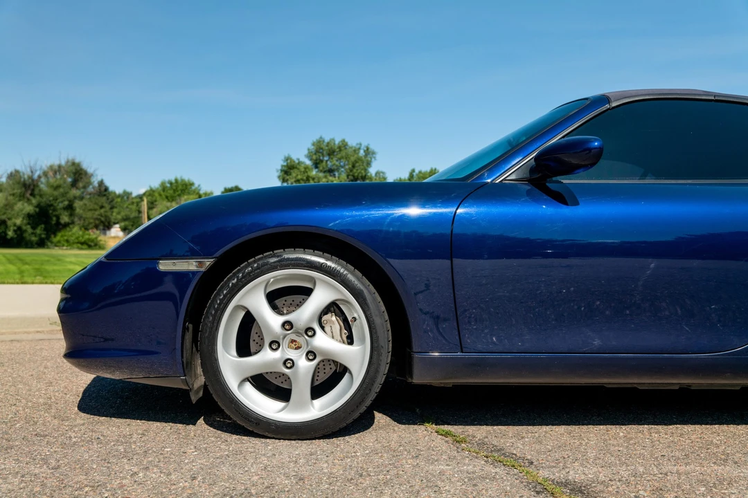 2003 Porsche 996 Carrera - Image 24 of 31