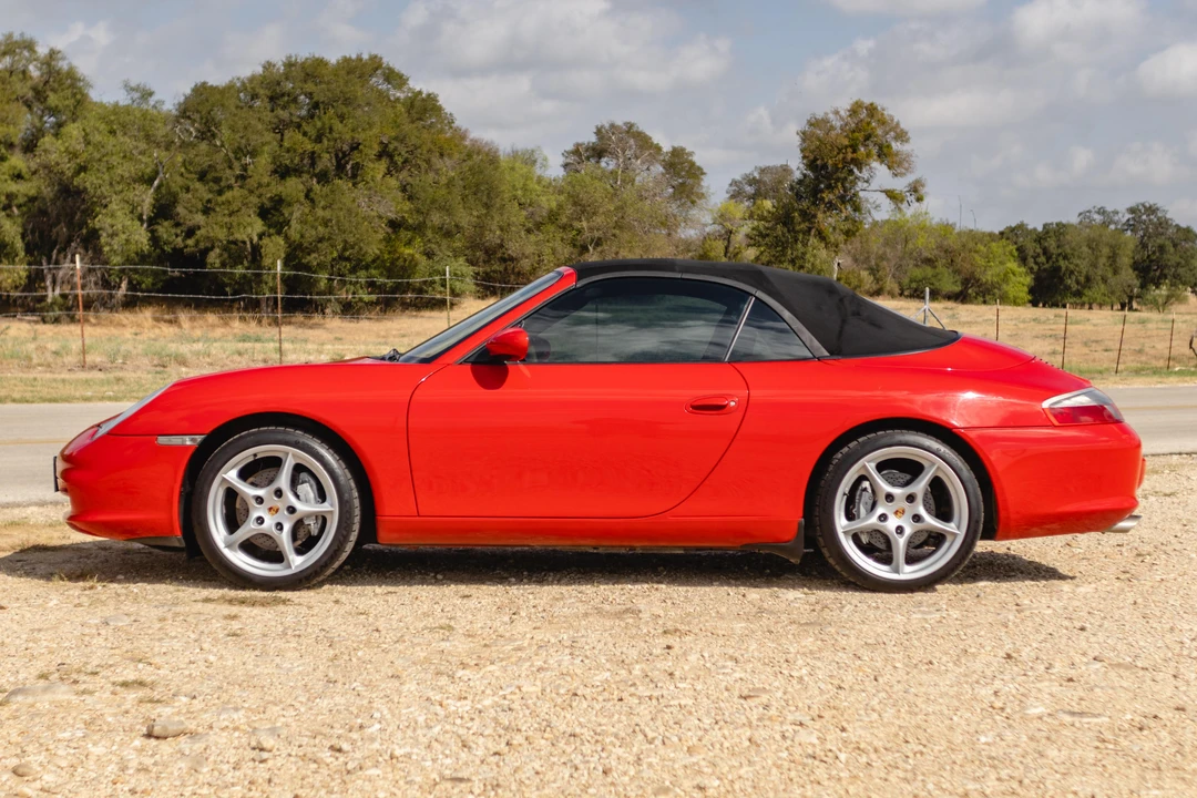 2003 Porsche 996 Carrera 4 - Image 16 of 31
