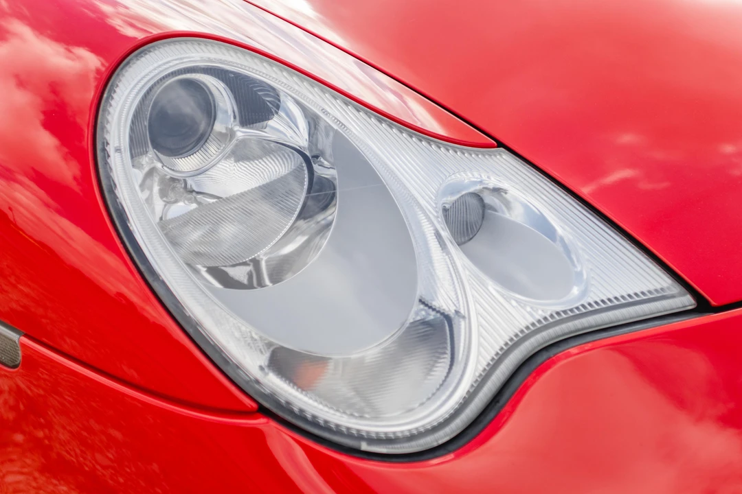 2003 Porsche 996 Carrera 4 - Image 22 of 31