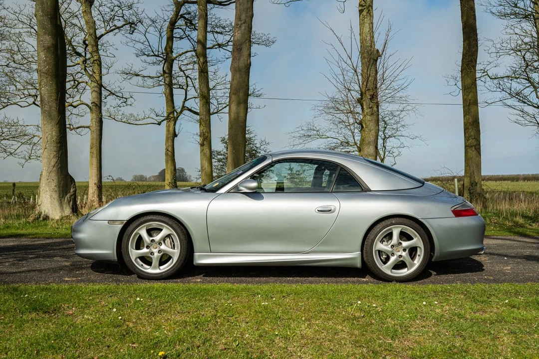 2003 Porsche 996 Carrera 4 - Image 7 of 30