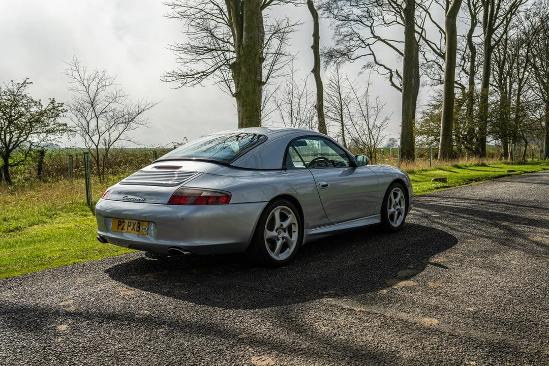 2003 Porsche 996 Carrera 4 - Image 9 of 30