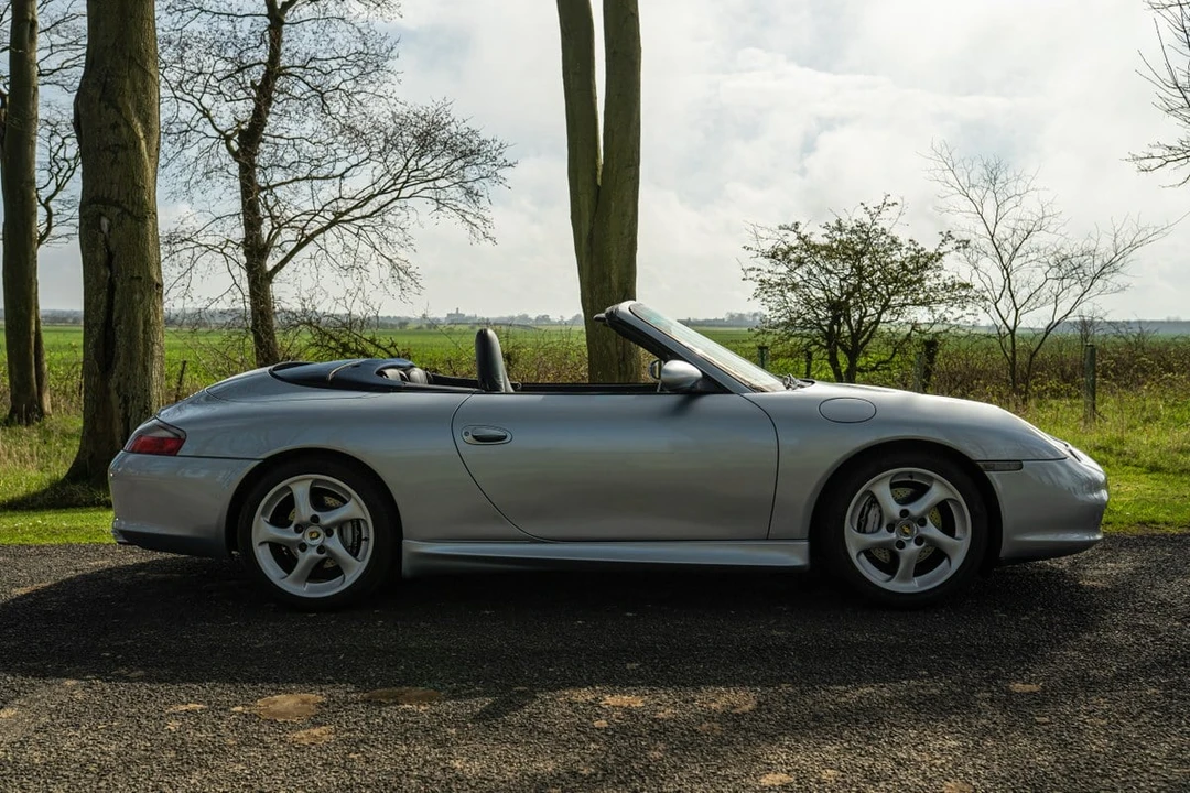 2003 Porsche 996 Carrera 4 - Image 18 of 30