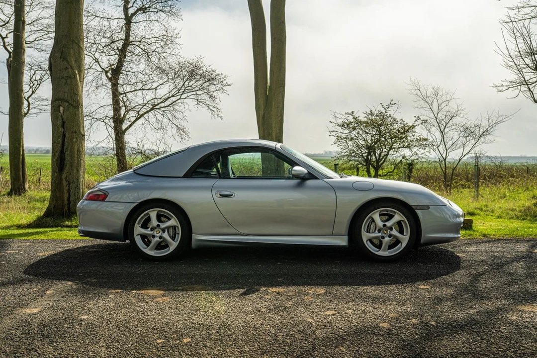 2003 Porsche 996 Carrera 4 - Image 8 of 30