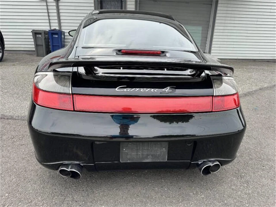 2003 Porsche 996 Carrera 4 - Image 3 of 8
