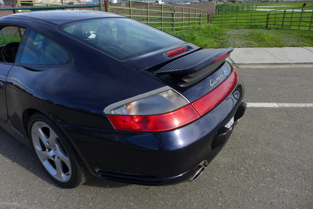 2003 Porsche 996 Carrera 4S - Image 26 of 31