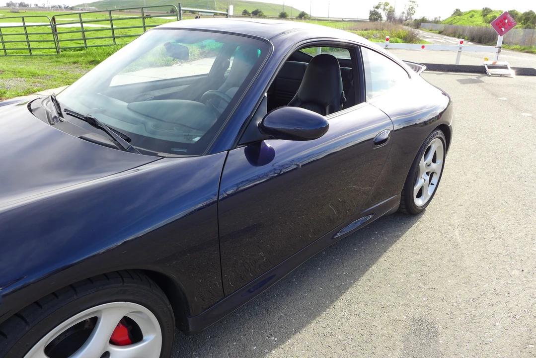 2003 Porsche 996 Carrera 4S - Image 10 of 31