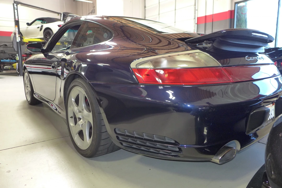 2003 Porsche 996 Carrera 4S - Image 18 of 31