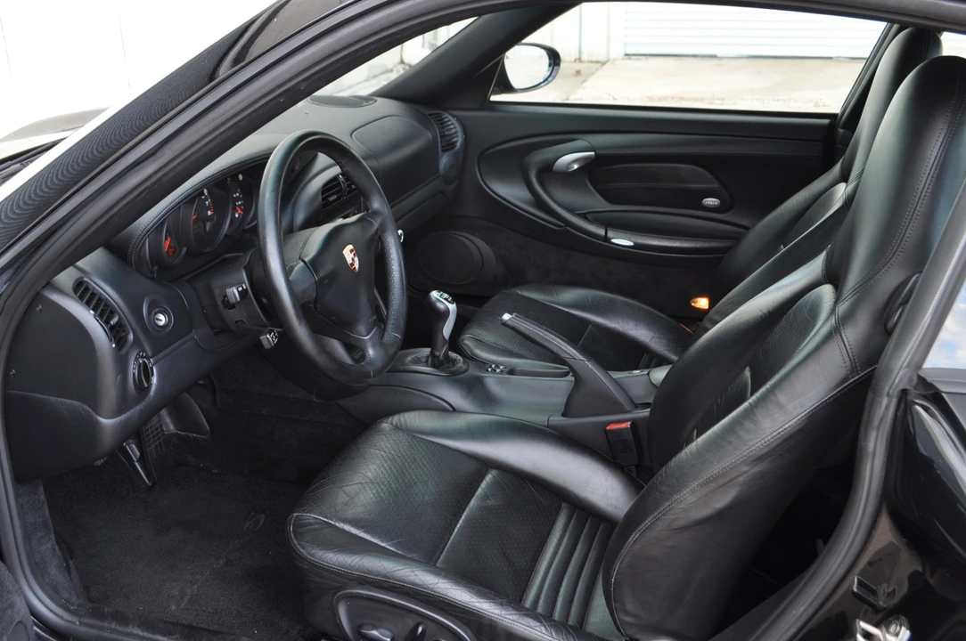 2003 Porsche 996 Carrera 4S - Image 28 of 31
