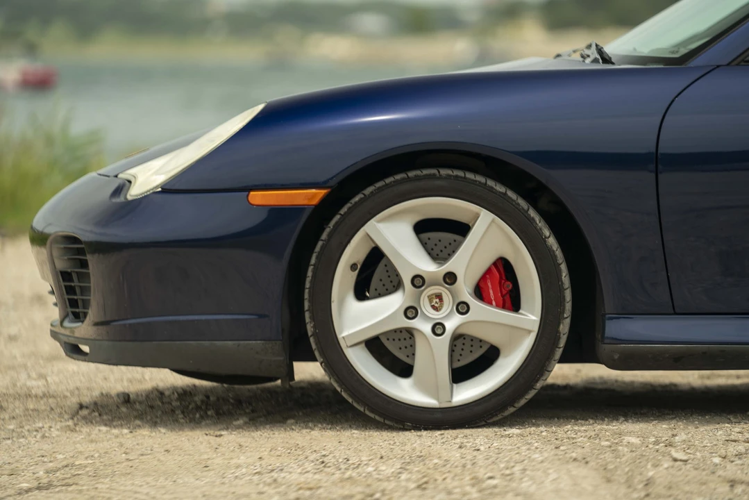 2003 Porsche 996 Carrera 4S - Image 19 of 31