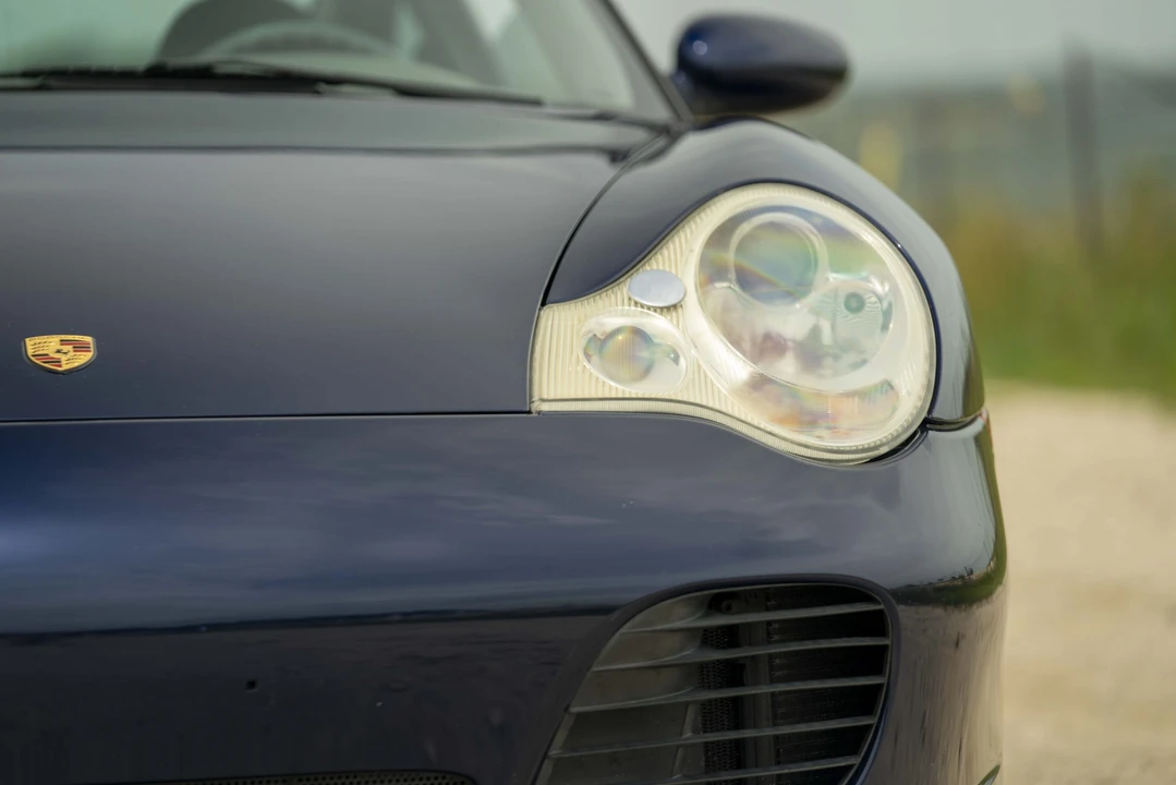 2003 Porsche 996 Carrera 4S - Image 29 of 31