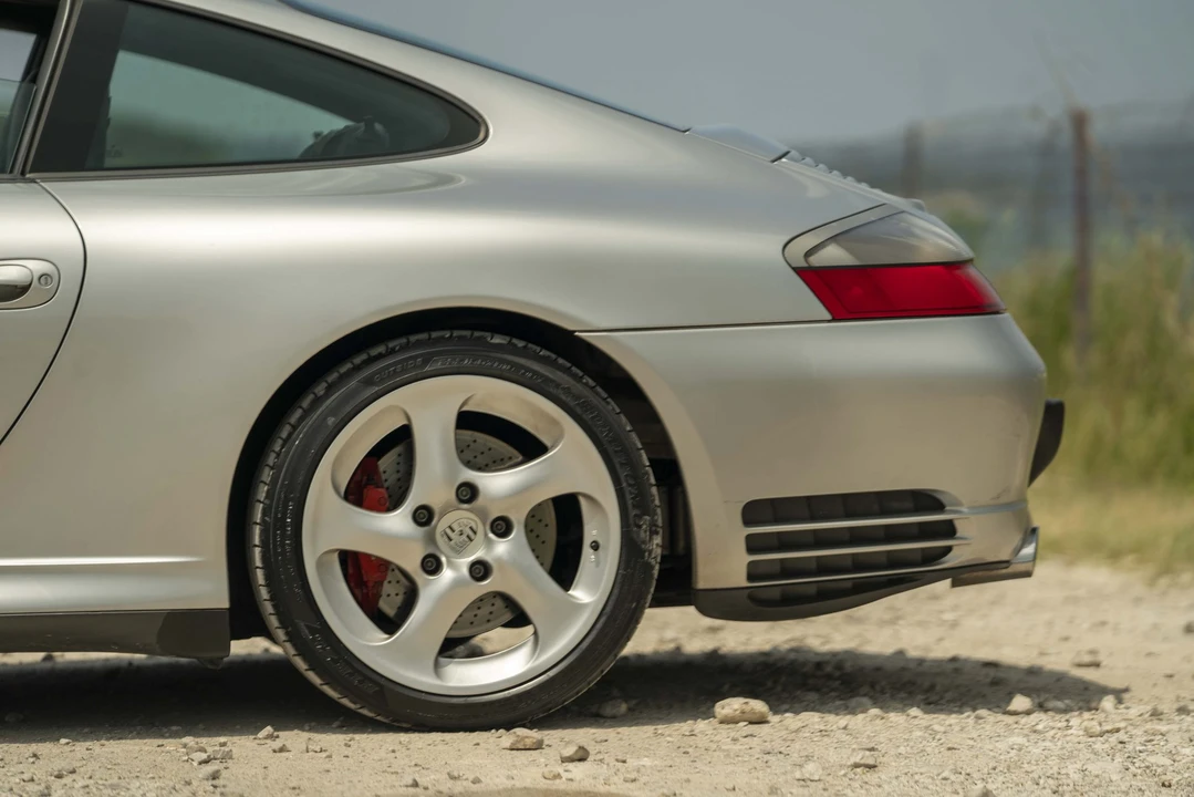 2003 Porsche 996 Carrera 4S - Image 23 of 31