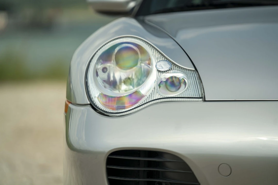 2003 Porsche 996 Carrera 4S - Image 24 of 31