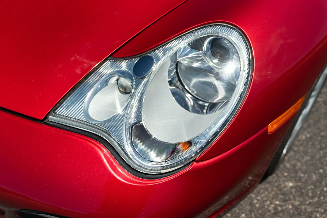 2003 Porsche 996 Carrera 4S - Image 24 of 31