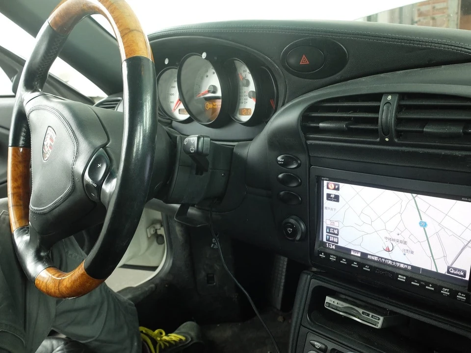 2003 Porsche 996 Carrera 4S - Image 17 of 31