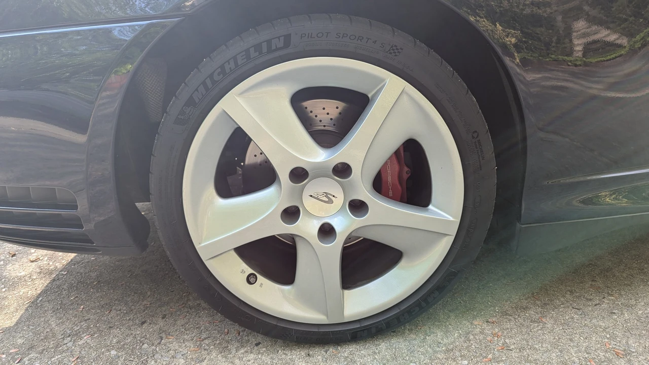 2003 Porsche 996 Carrera 4S - Image 9 of 24