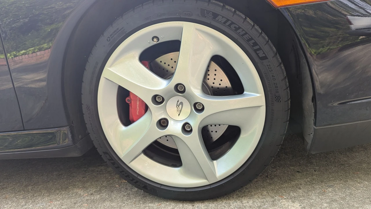 2003 Porsche 996 Carrera 4S - Image 10 of 24