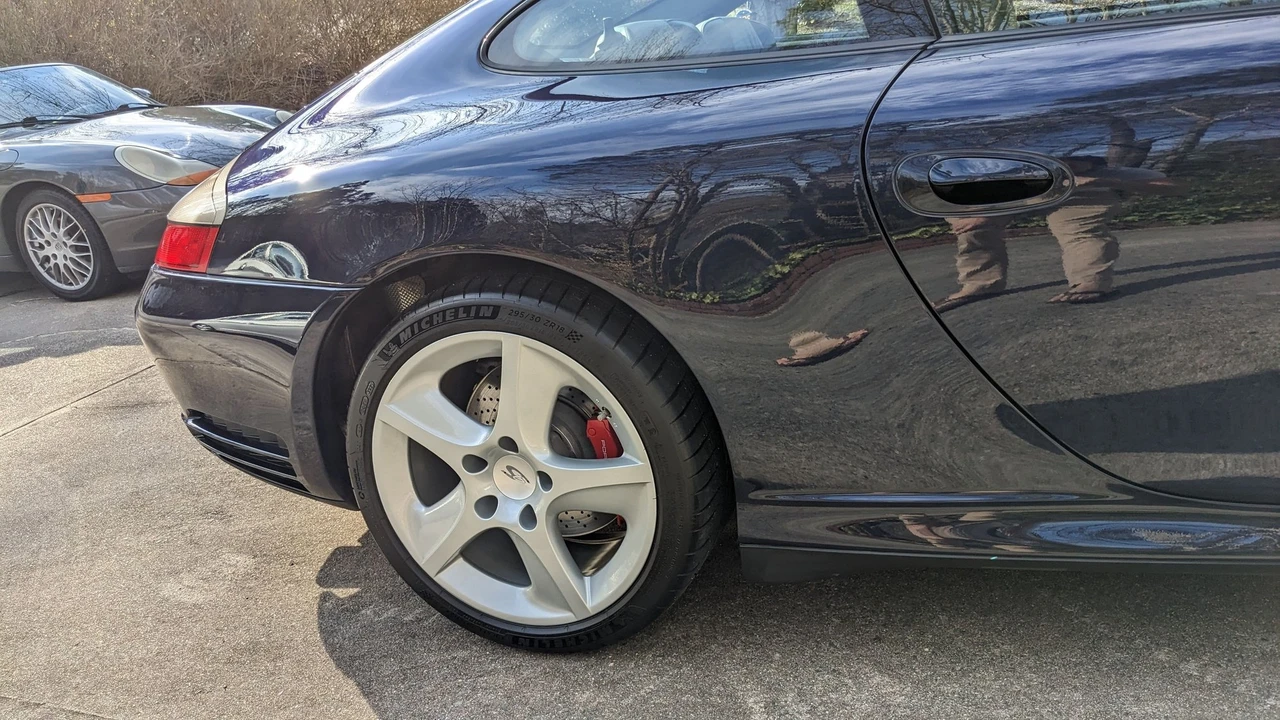 2003 Porsche 996 Carrera 4S - Image 12 of 20