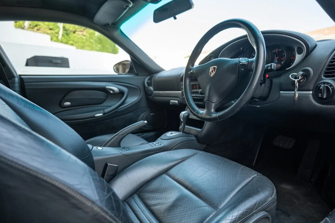2003 Porsche 996 Carrera 4S - Image 25 of 30