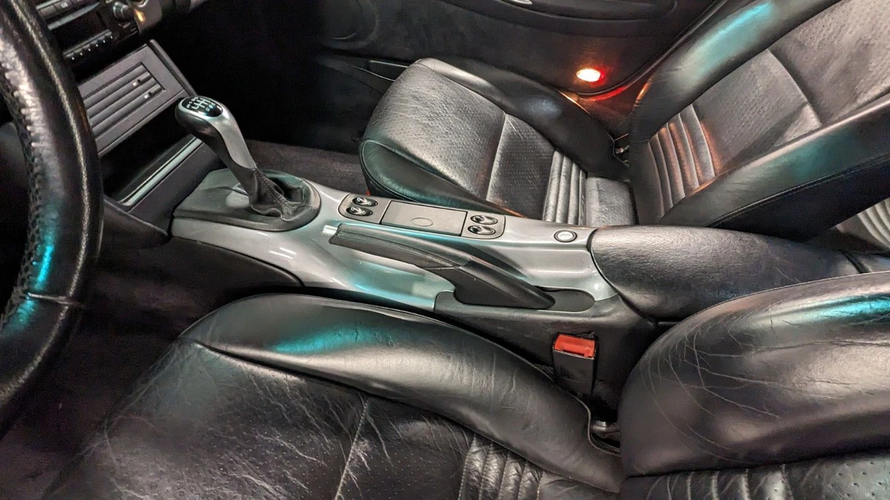 2003 Porsche 996 Carrera 4S - Image 10 of 28