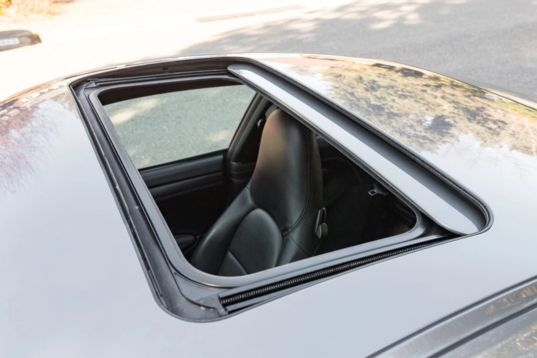 2003 Porsche 996 Carrera 4S - Image 12 of 31