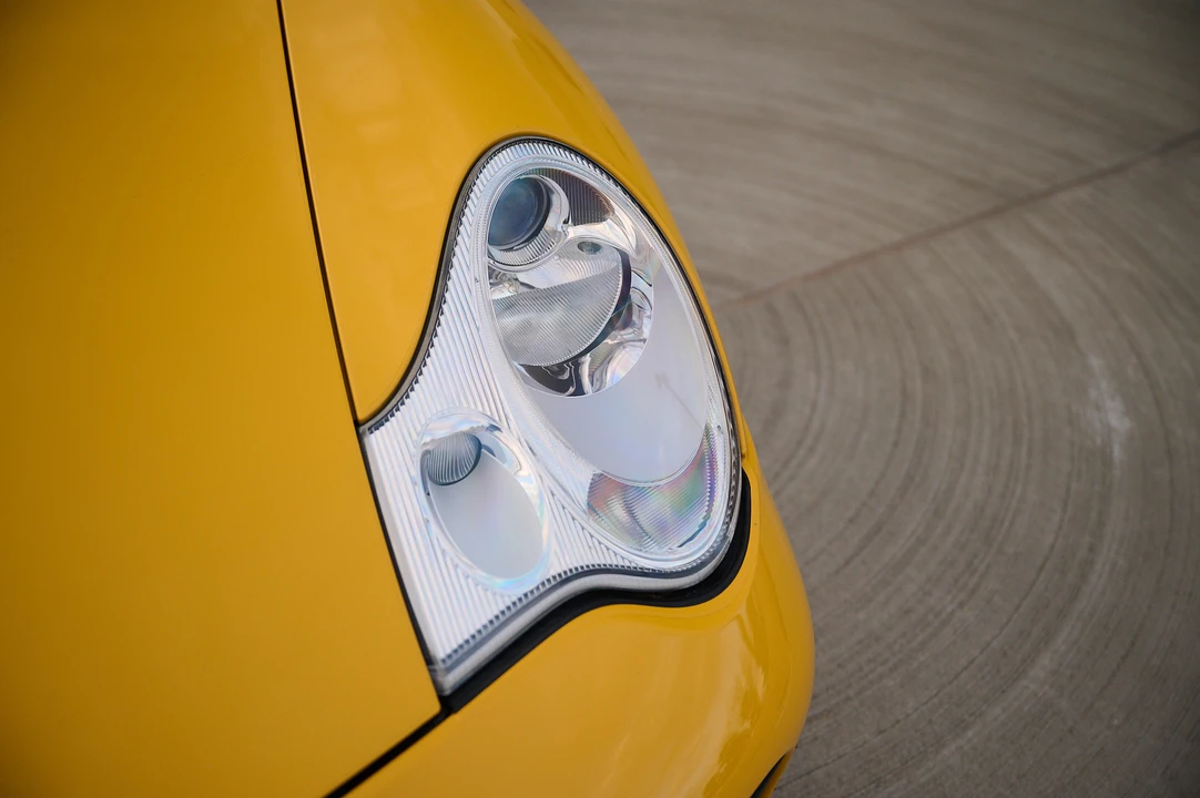 2003 Porsche 996 Carrera 4S - Image 21 of 31