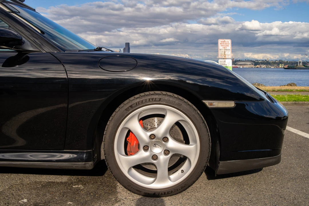 2003 Porsche 996 Carrera 4S - Image 23 of 31