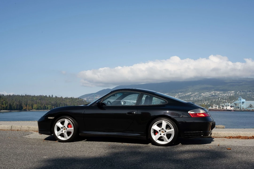 2003 Porsche 996 Carrera 4S - Image 25 of 31