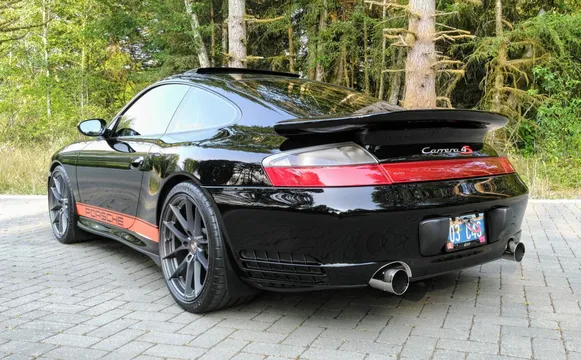 2003 Porsche 911 Carrera 4S Coupe