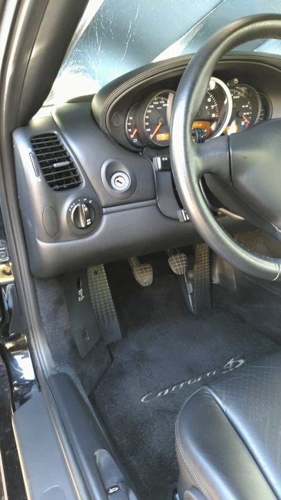 2003 Porsche 996 Carrera 4S - Image 24 of 31