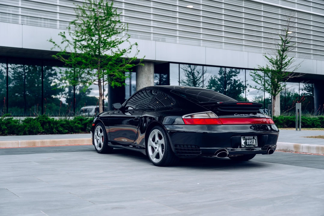 2003 Porsche 996 Carrera 4S - Image 20 of 31