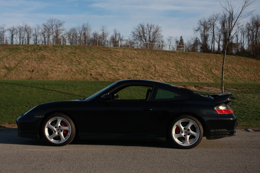 2003 Porsche 996 Carrera 4S - Image 4 of 31
