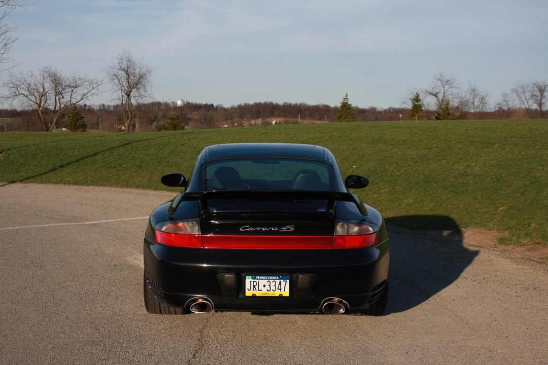 2003 Porsche 996 Carrera 4S - Image 8 of 31